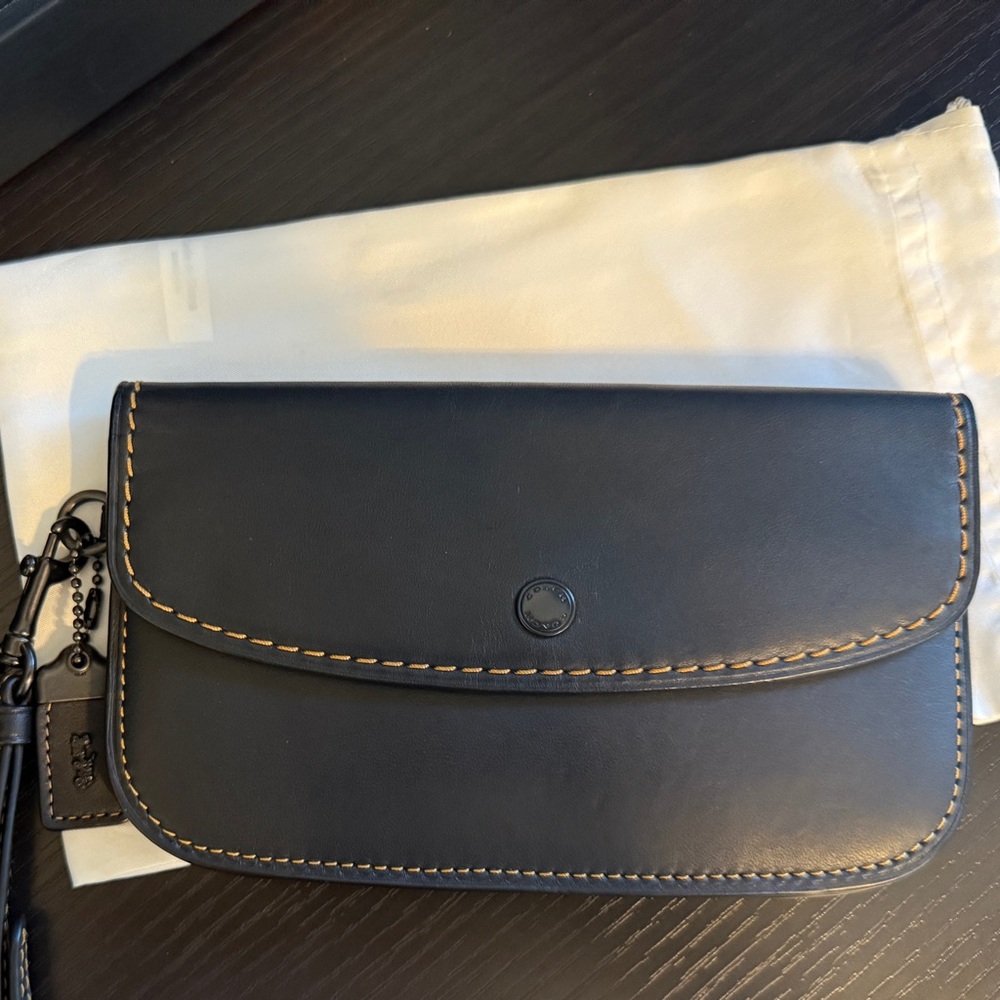 Coach 1941 Clutch
